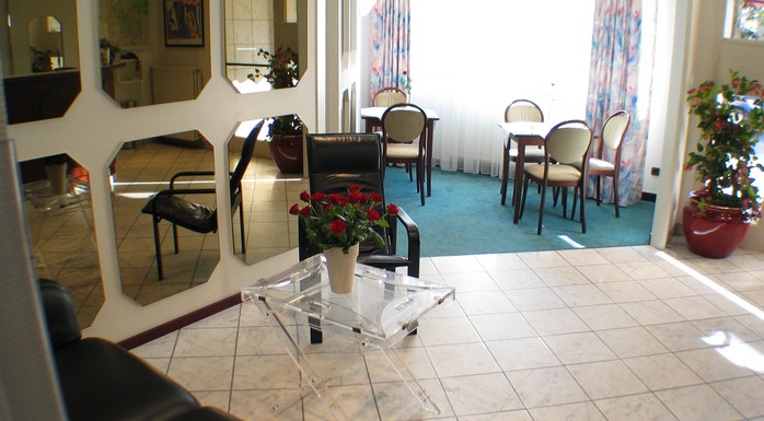 An Image Slideshow